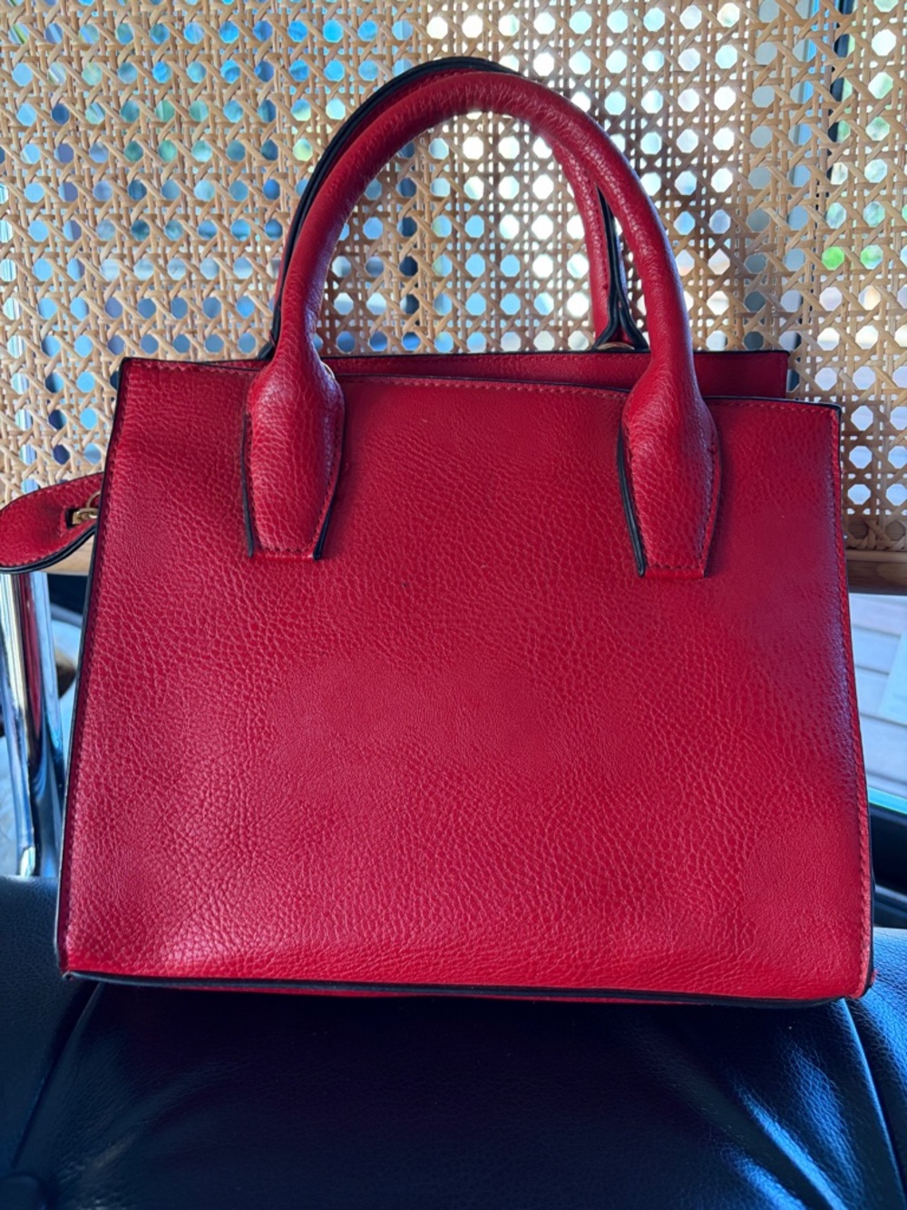 Christian Siriano Red Textured Leather Satchel with Front Pocket - Picture 3 of 9